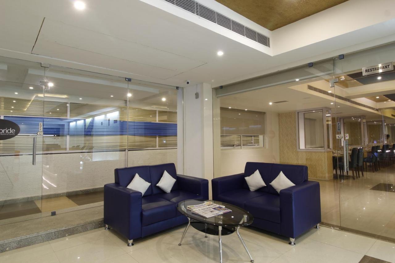 Nova Pride Hotel Hyderabad Exterior foto